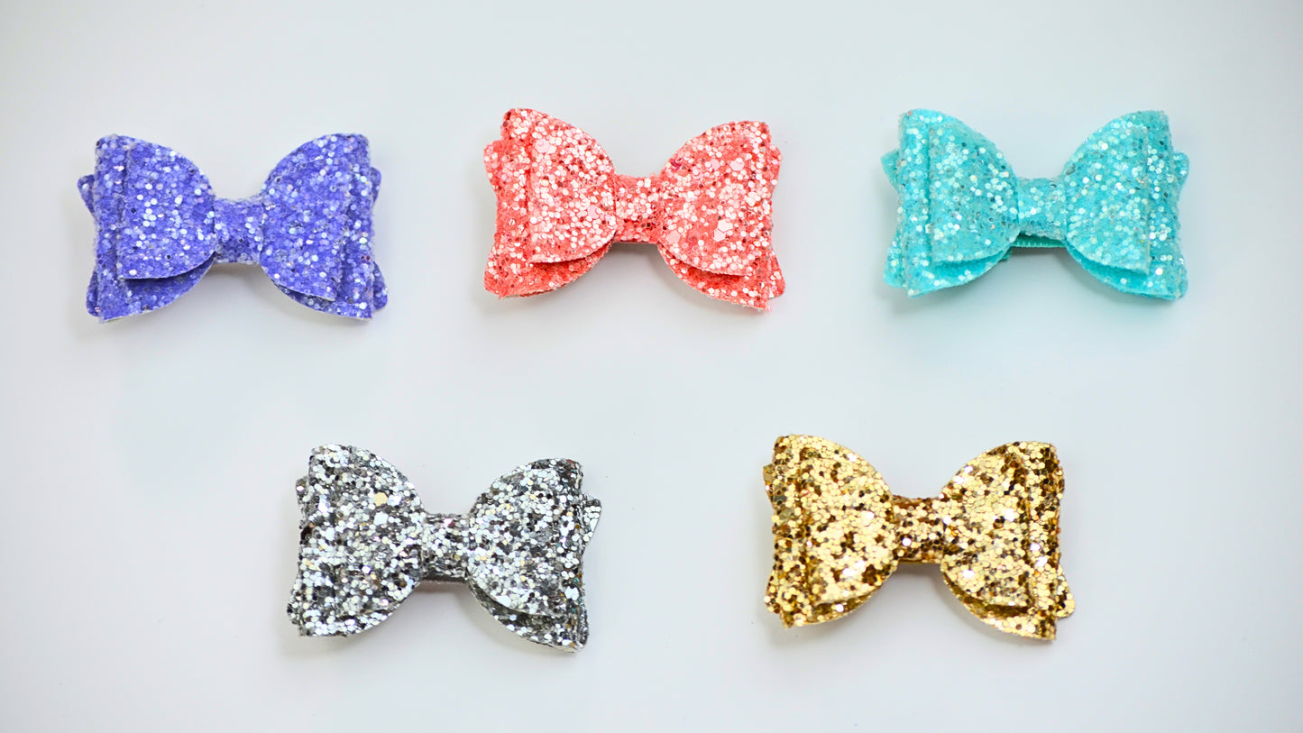 Festive Bow Clips (Set of 5) - All Colors – premium kids accessory by Dew & Dove
