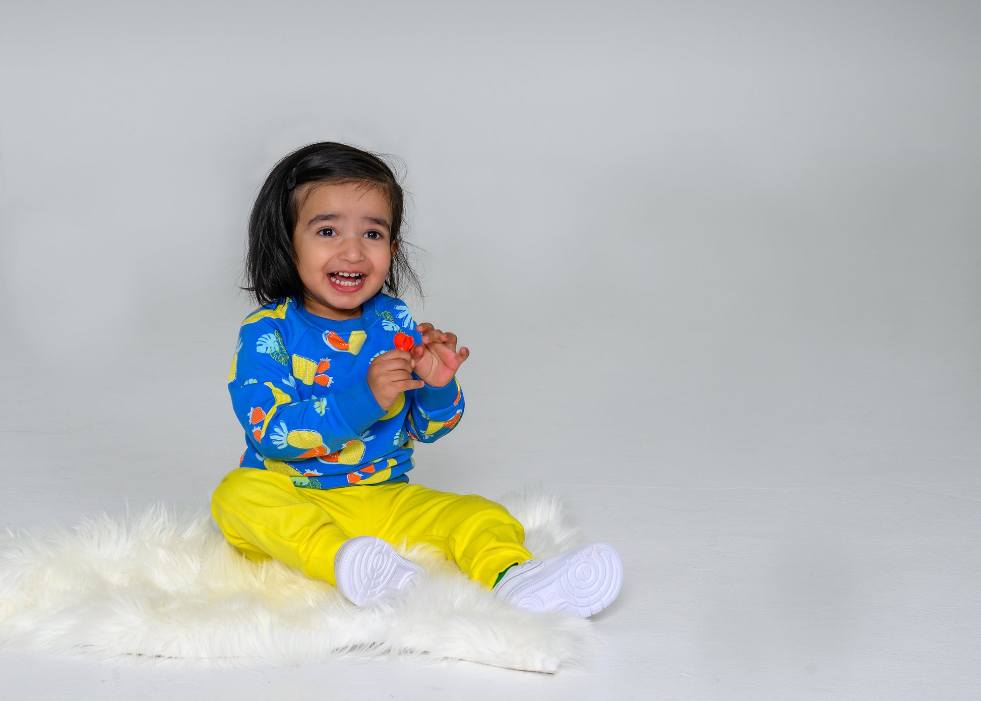 Fruits Party Sweatshirt – GOTS organic cotton kids clothing by Dew & Dove